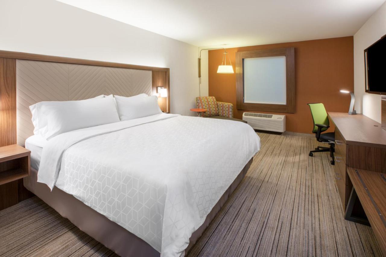 Holiday Inn Express & Suites - Aurora By Ihg Εξωτερικό φωτογραφία